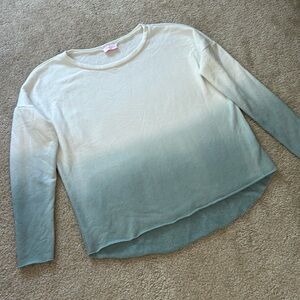Pink Lily Raw Hem Blue Tie Dye Pullover Size Medium